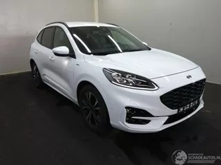 Ford Kuga Diverse onderdelen leverbaar in verschillenden kleuren en uitvoeringen