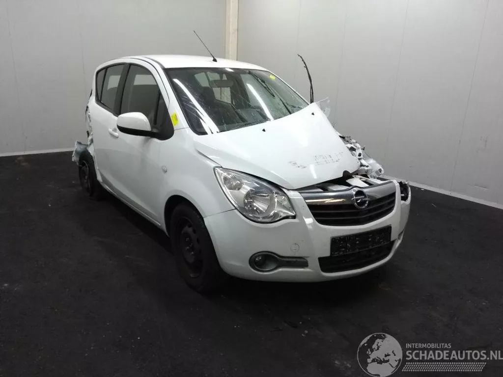Opel Agila