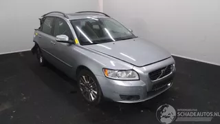 Volvo V50 V-50