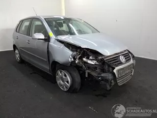 Volvo V40 V-40
