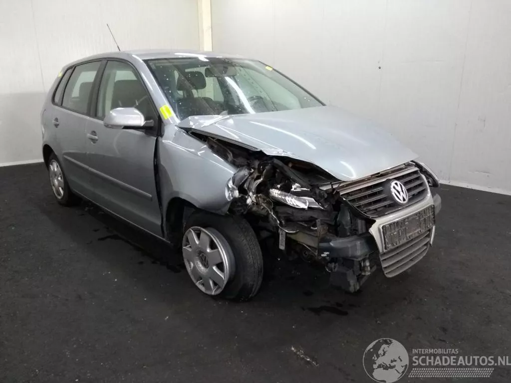 Volvo V40 V-40