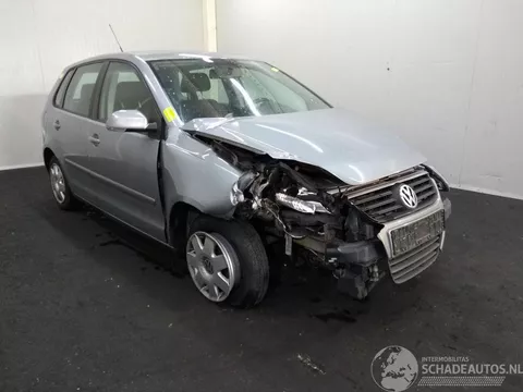 Volvo V40 V-40