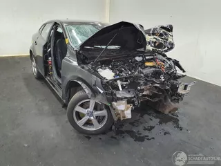 Volvo V40 V-40