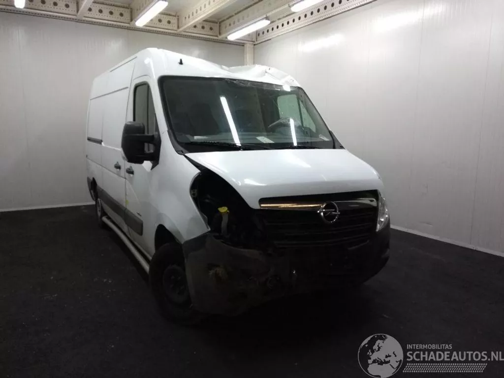 Opel Movano