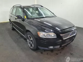 Volvo V50 V-50