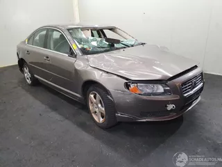 Volvo S80 S-80