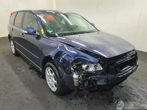 Volvo V50 V-50