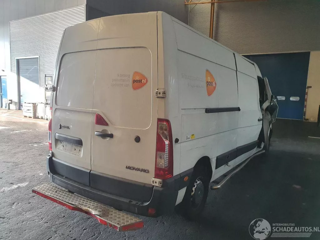 Opel Movano