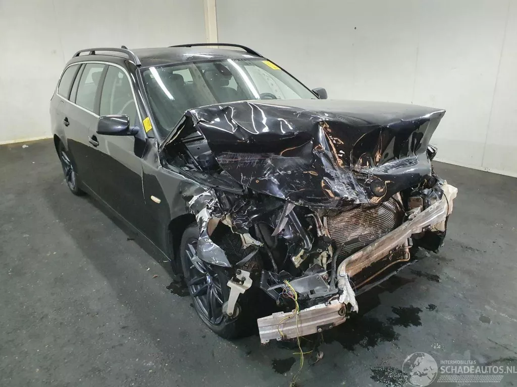 BMW 5 Serie E61 523i Business Line