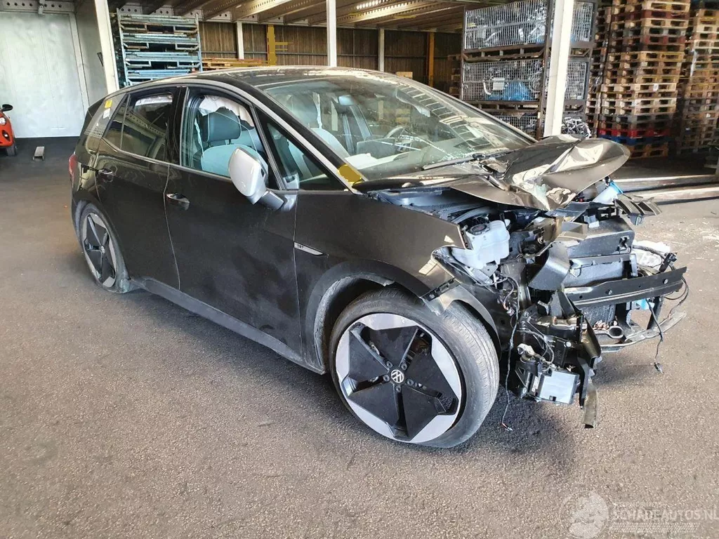 Volkswagen ID.3 First Max 58kWh