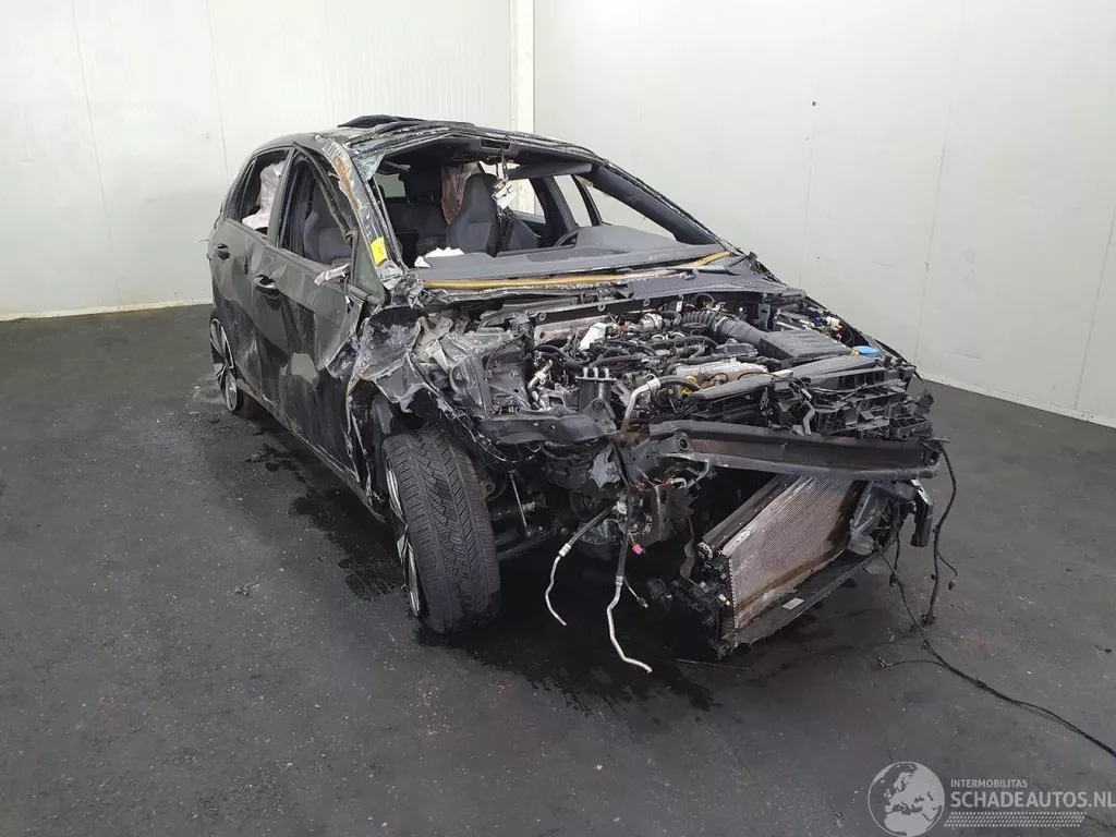 Volkswagen Golf 2.0 TDI GTD