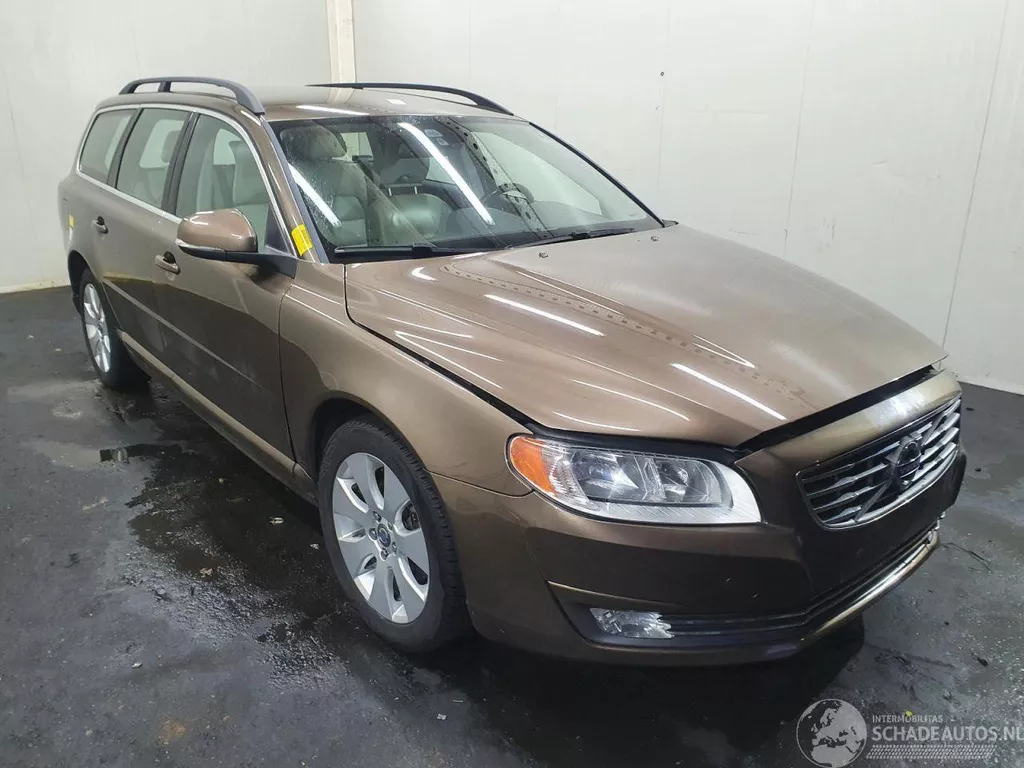 Volvo V40 V-40 2.0 D4 Nordic+