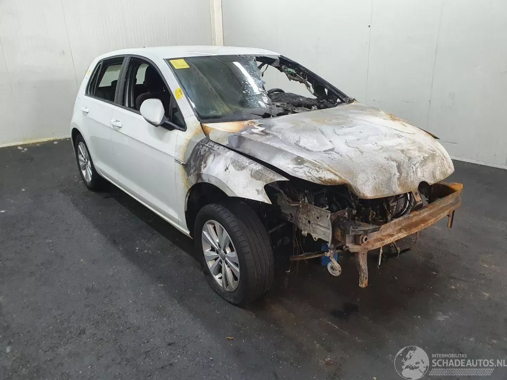 Volkswagen Golf 1.0 TSI Comfortline BlueMotion