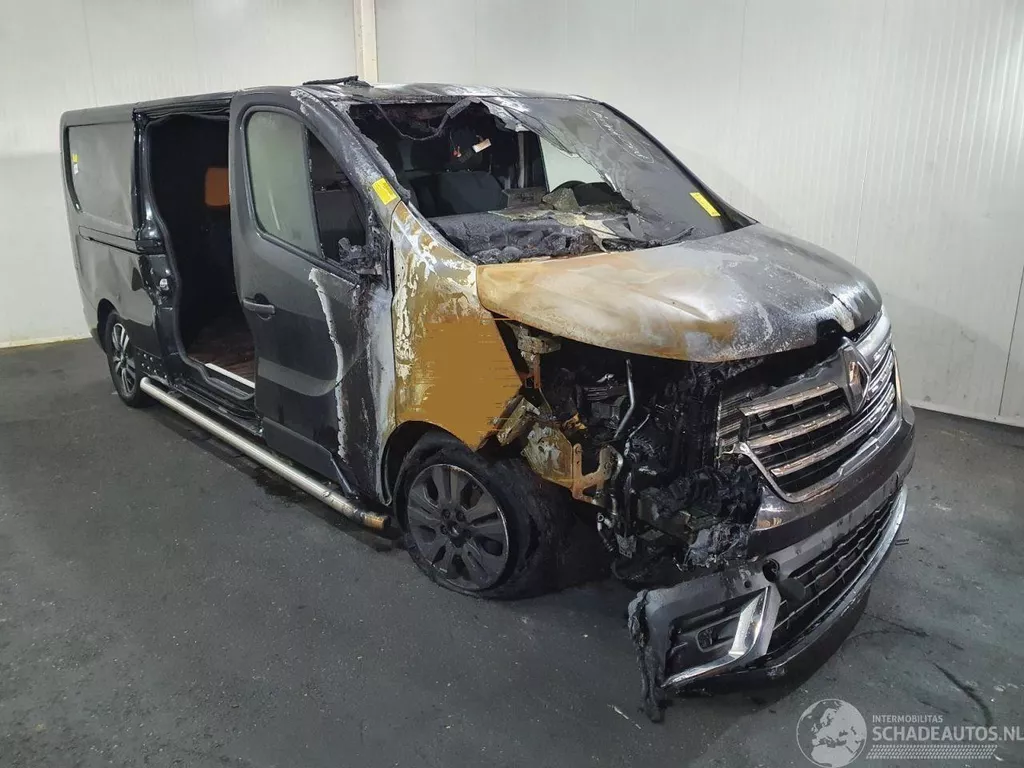 Renault Trafic 2.0 DCI170 t30 L2H1