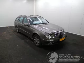 Mercedes-Benz E-Klasse 220cdi avantgarde