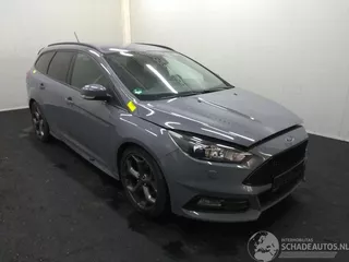 Ford C-MAX Focus