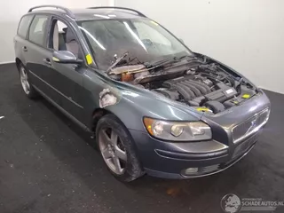 Volvo V50 V-50