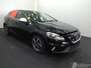 Volvo V40 V-40