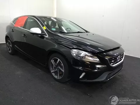 Volvo V40 V-40