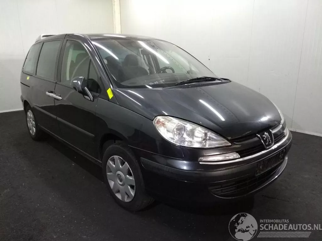 Peugeot 807
