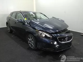 Volvo V40 V-40