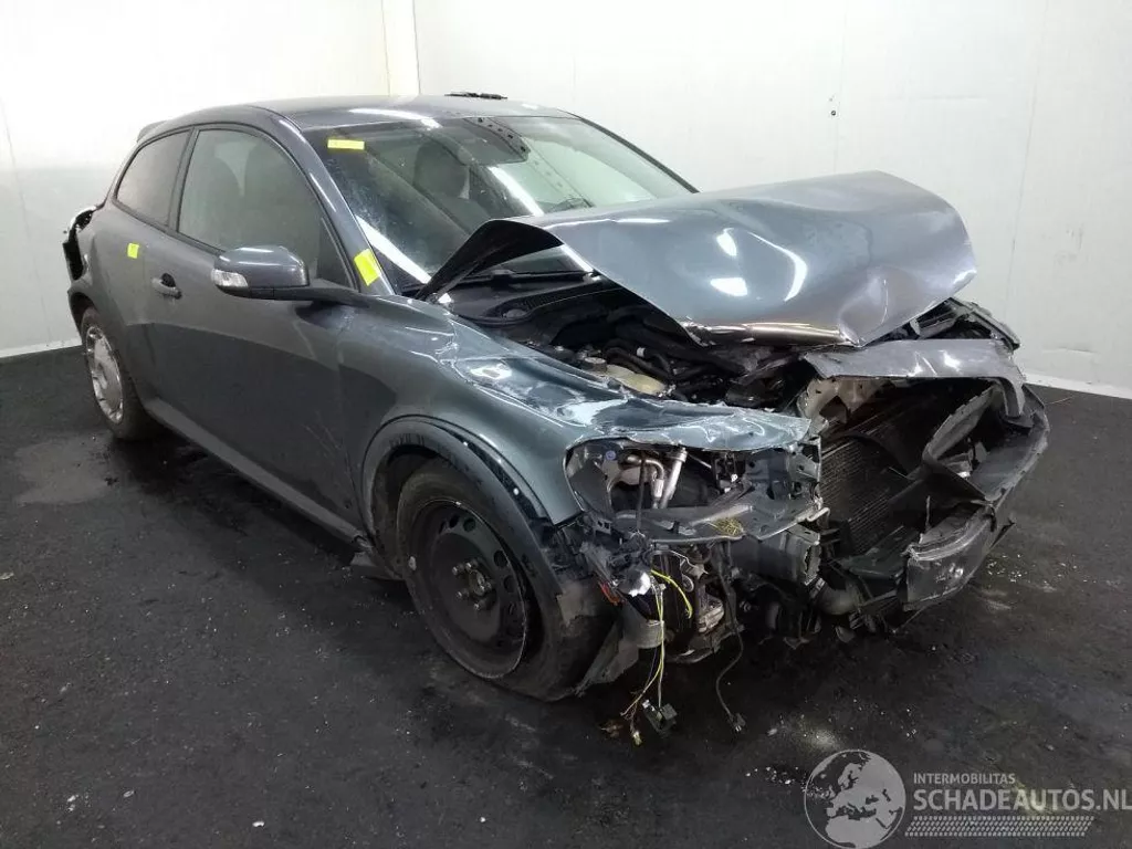 Volvo C30 C-30