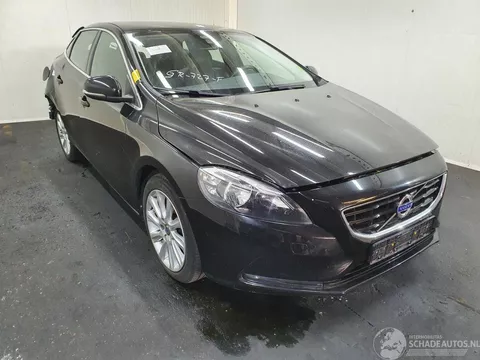 Volvo V40 V-40