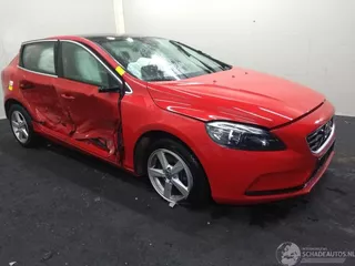 Volvo V40 V-40