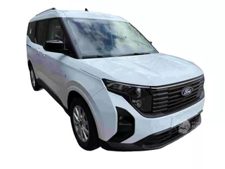 Ford Tourneo Courier Limited