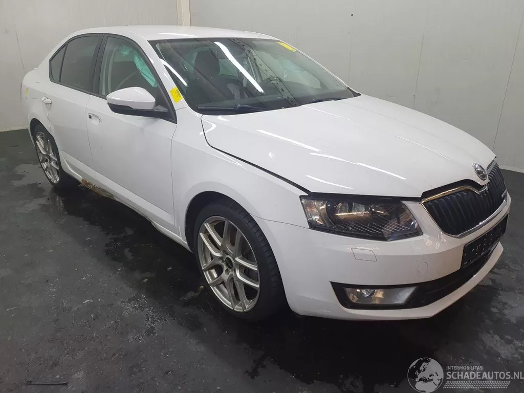 &Scaron;koda Octavia 1.6TDI Greenline Bns.