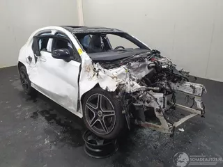 Mercedes-Benz A-Klasse A180 Busines Solution AMG
