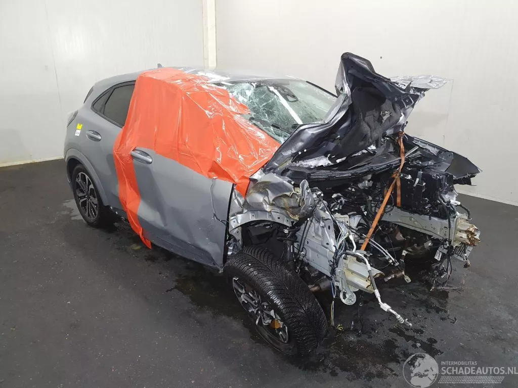 Ford Puma 1.0 Ecoboost Hybrid Titanium