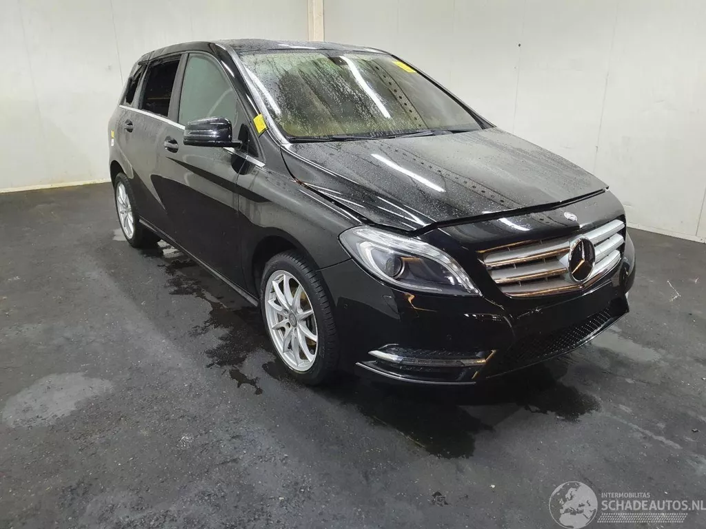 Mercedes-Benz B-Klasse B180 BlueEfficiency Sports Tourer Ambition
