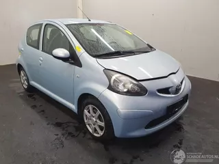 Toyota Aygo 1.0 12v +