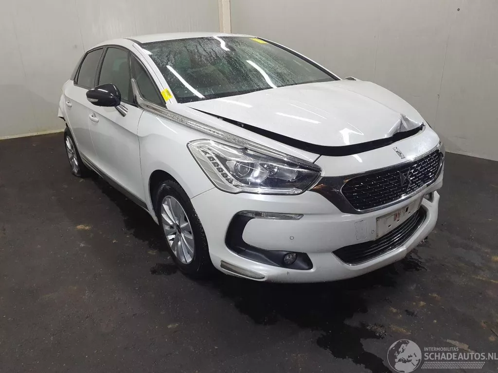 DS DS 5 Automobiles 1.6 BlueHDI Business