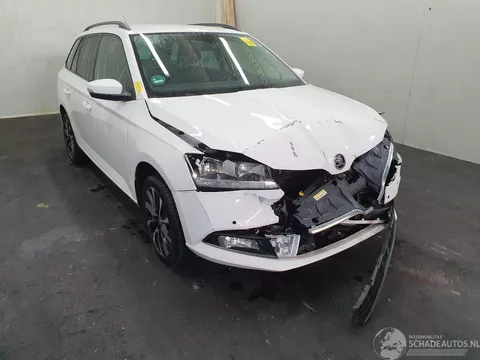 &Scaron;koda Fabia NJ 1.0TSI Business Edition